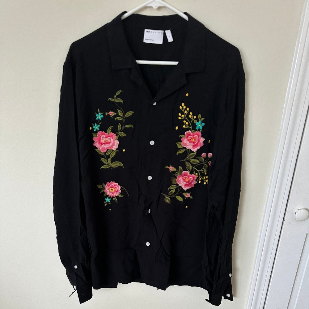 Floral Embroidery Shirt (XL)